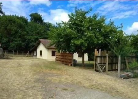 度假居 Castorette, Au Calme, Petit Dejeuner Compris *